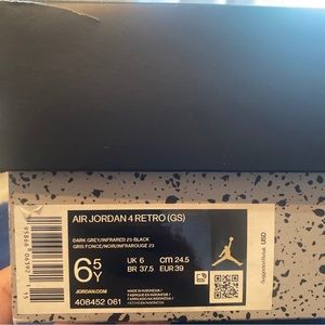 Jordan 4s infraded GS size 6 1/2 y